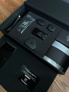 Điện Thoại BlackBerry Porsche Design P'9982